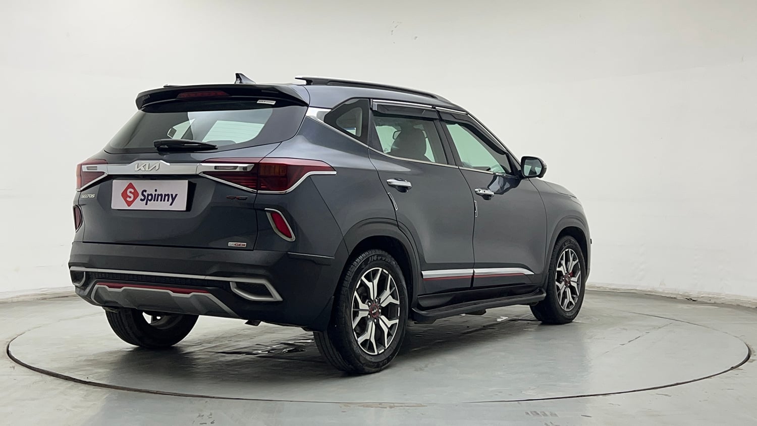 Used 2023 Kia Seltos GTX Plus 1.4 Petrol Manual exterior RIGHT REAR CORNER VIEW