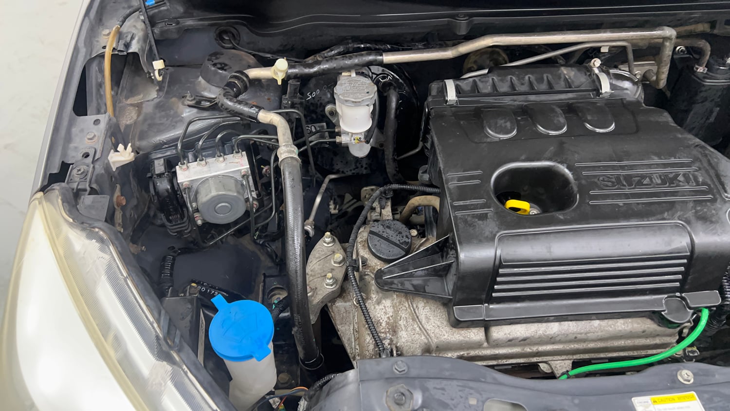 Used 2017 Maruti Suzuki Celerio ZXI (O) AMT Petrol Automatic engine ENGINE RIGHT SIDE VIEW