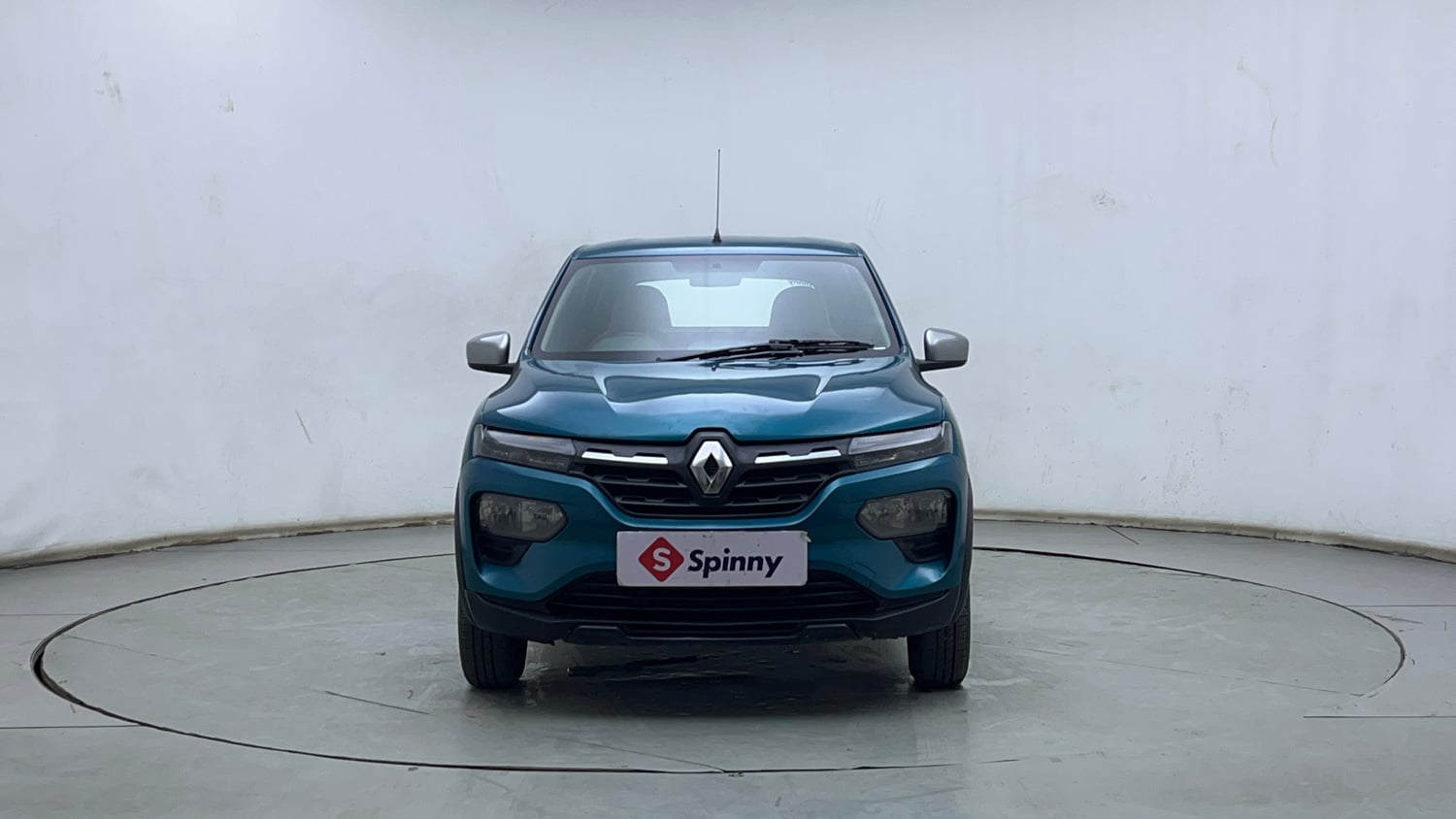 Used 2022 Renault Kwid RXT 1.0 (O) Petrol Manual exterior FRONT VIEW
