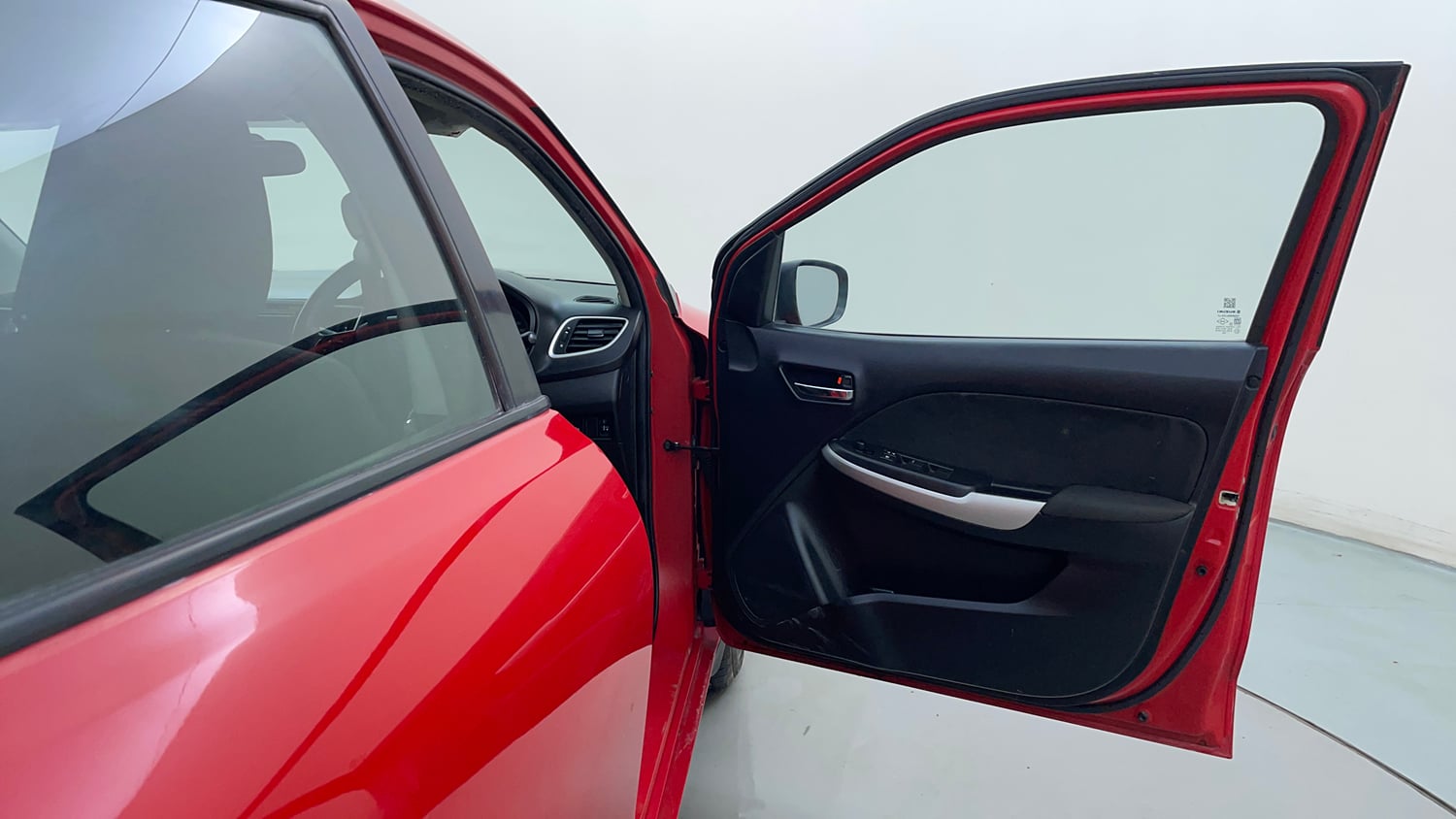 Used 2017 Maruti Suzuki Baleno Delta 1.2 Petrol Manual interior RIGHT FRONT DOOR OPEN VIEW