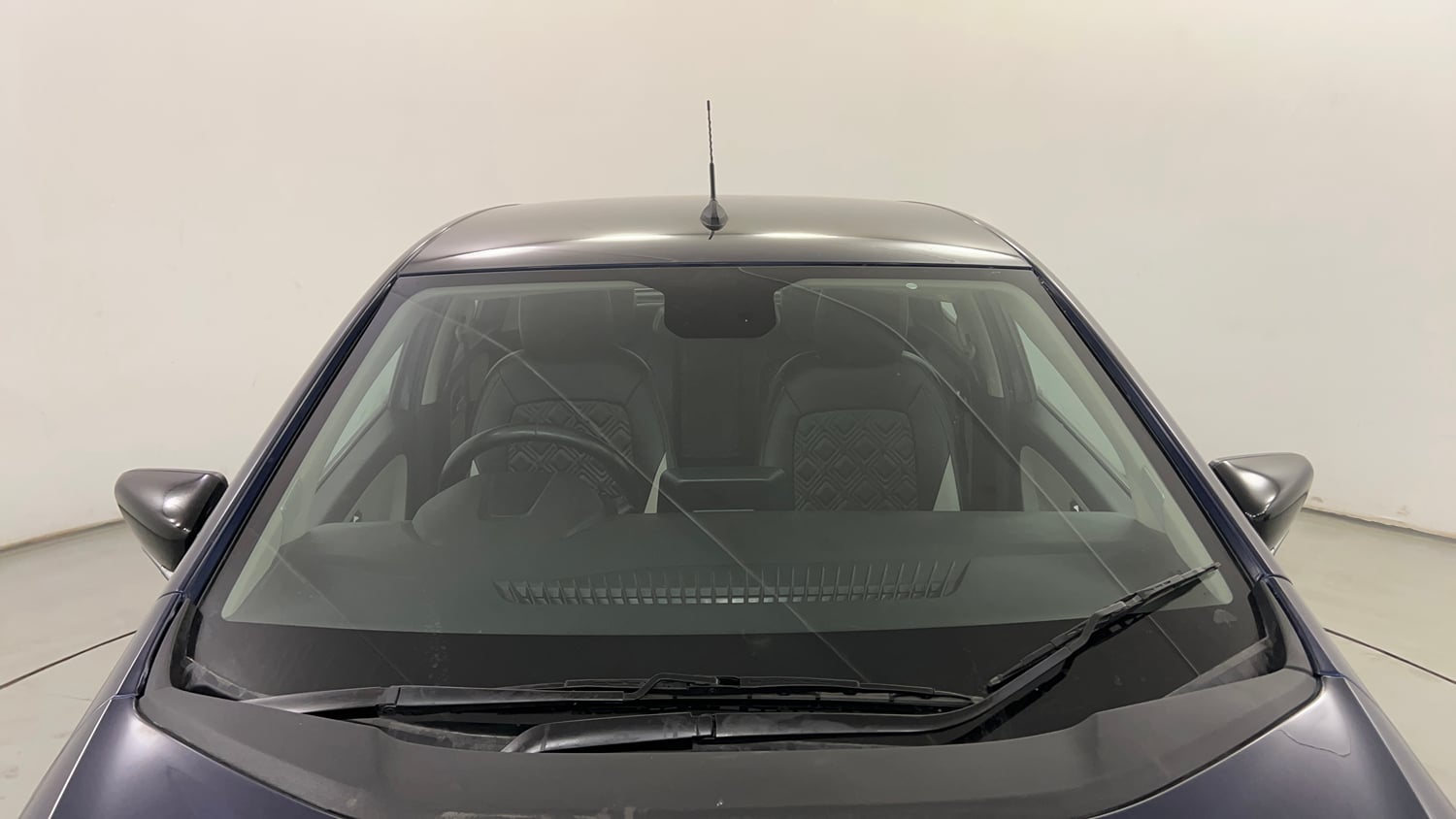 Used 2022 Tata Altroz XZA Petrol Petrol Automatic exterior FRONT WINDSHIELD VIEW