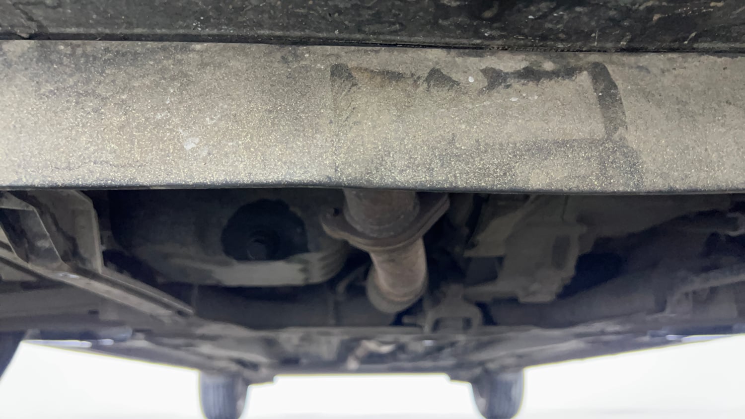 Used 2020 Tata Altroz XZ Petrol Petrol Manual extra FRONT LEFT UNDERBODY VIEW