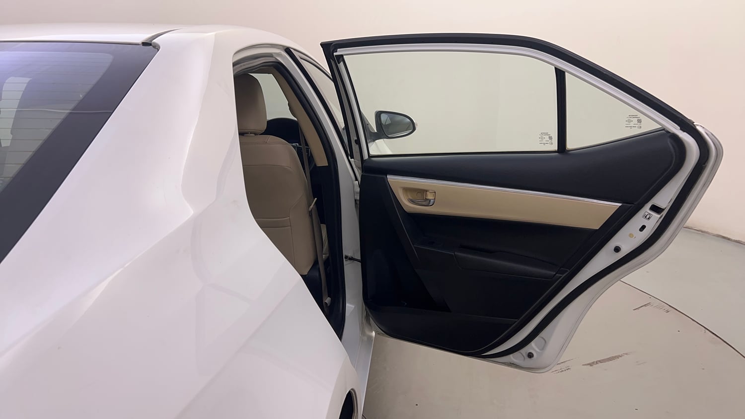Used 2018 Toyota Corolla Altis VL CVT Petrol Petrol Automatic interior RIGHT REAR DOOR OPEN VIEW