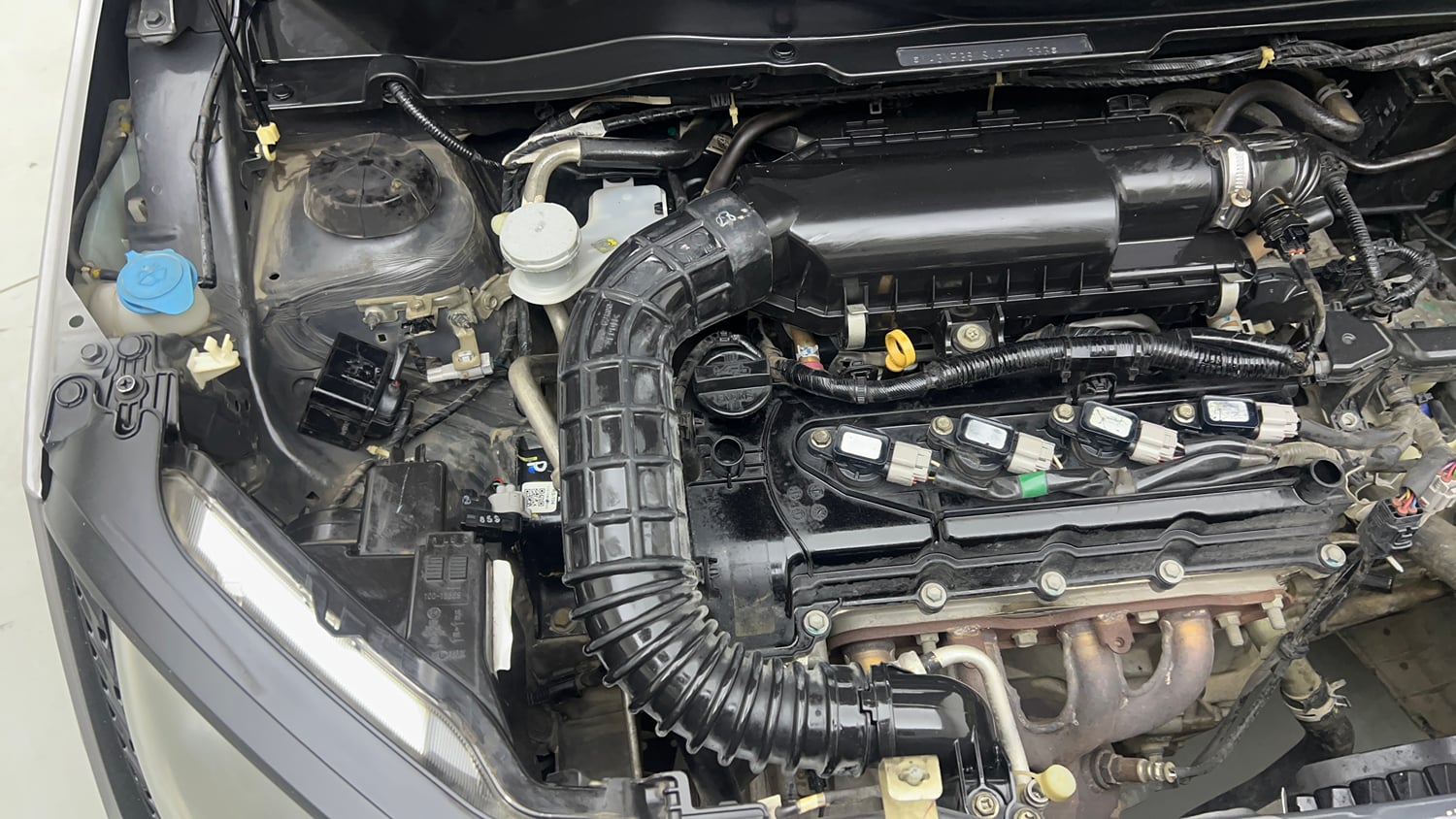 Used 2018 Maruti Suzuki Ignis Delta 1.2 AMT Petrol Automatic engine ENGINE RIGHT SIDE VIEW
