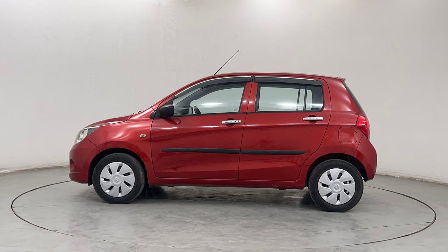 Used 2015 Maruti Suzuki Celerio VXi CNG Cng Manual exterior LEFT SIDE VIEW