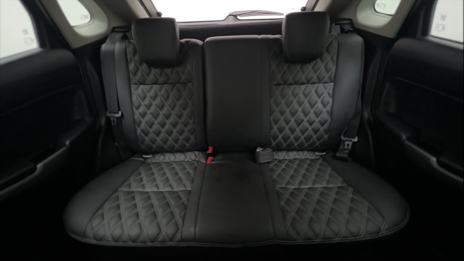 Used 2020 Maruti Suzuki Baleno Alpha Petrol Manual interior REAR SEAT CONDITION VIEW