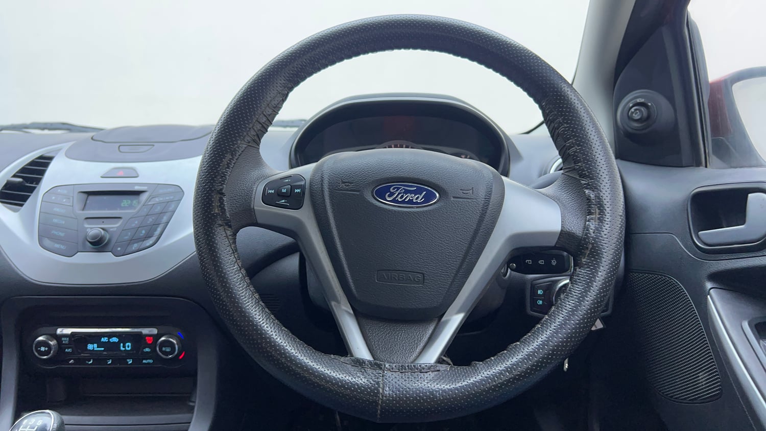 Used 2016 Ford Figo Titanium1.5 TDCi Diesel Manual interior STEERING VIEW