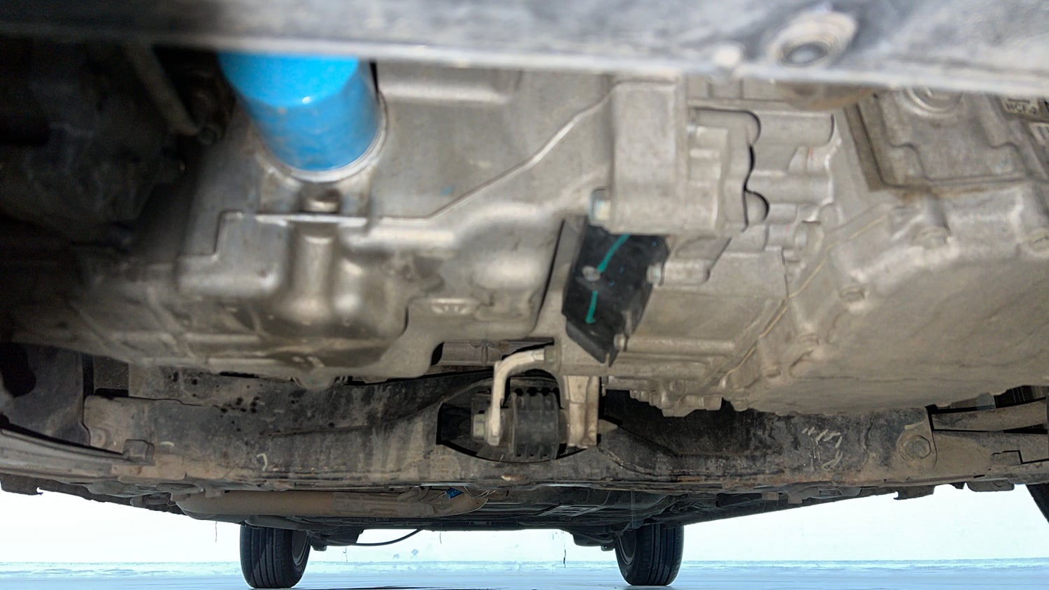 Used 2017 Honda Jazz V AT Petrol Petrol Automatic extra FRONT LEFT UNDERBODY VIEW