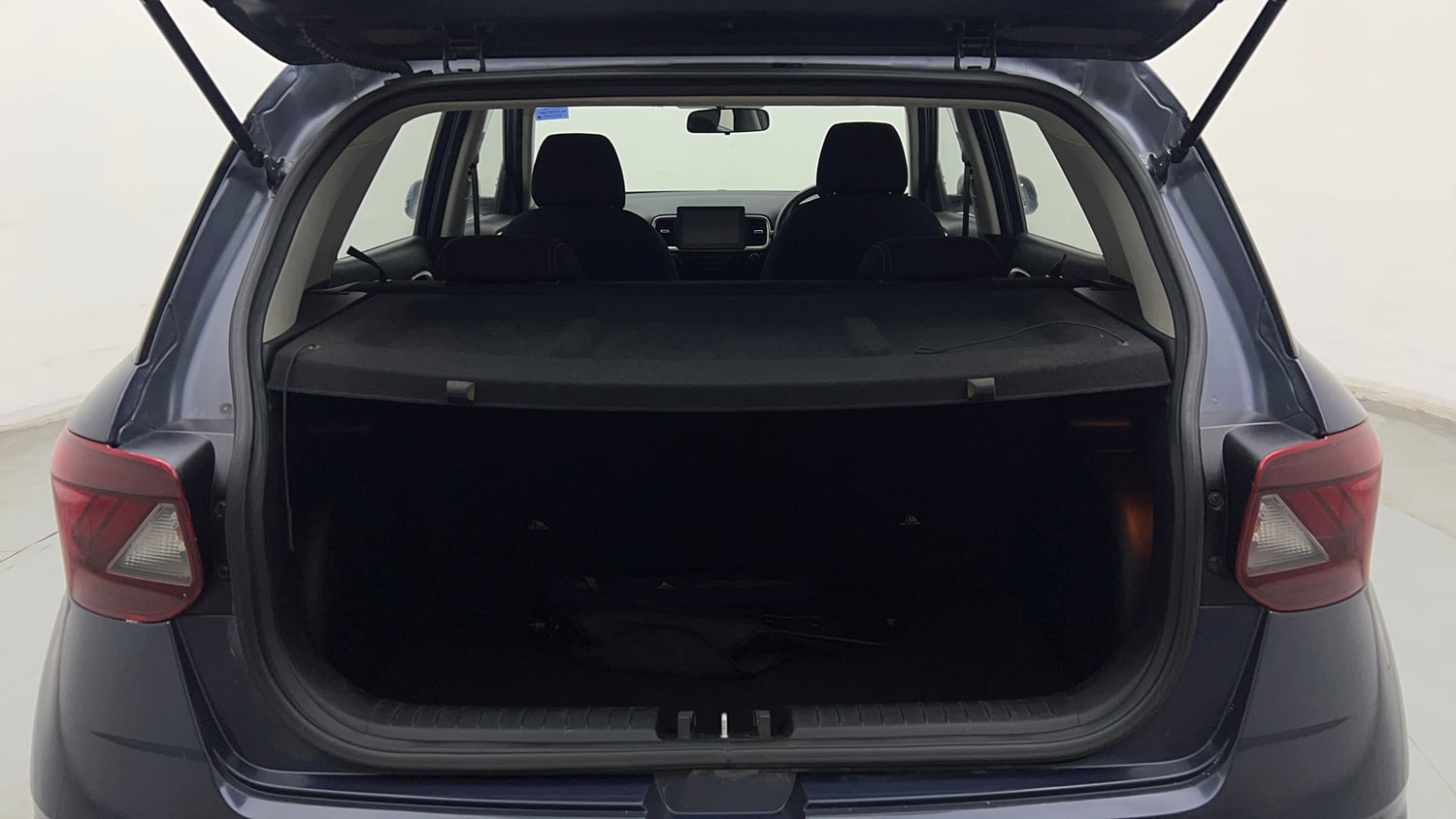 Used 2019 hyundai Venue SX 1.0 Turbo Petrol Petrol Manual interior DICKY INSIDE VIEW