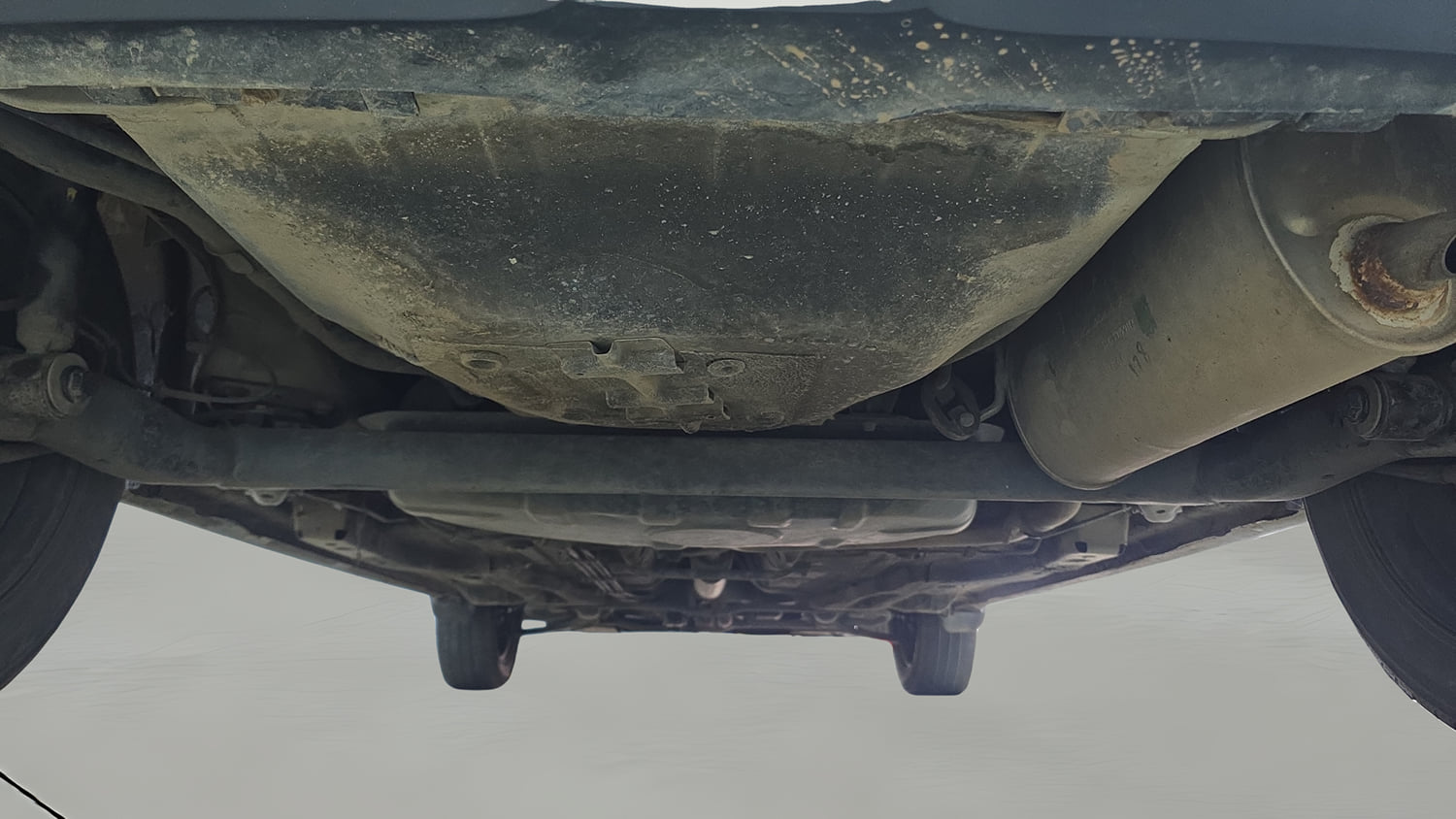 Used 2019 Tata Tiago Revotron XT Petrol Manual extra REAR UNDERBODY VIEW (TAKEN FROM REAR)