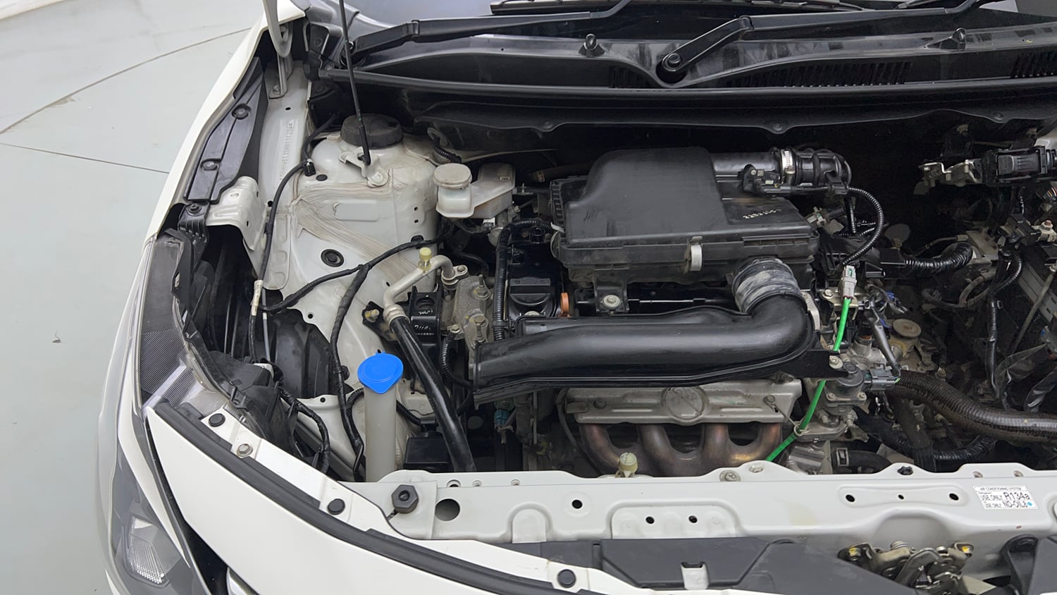 Used 2022 Maruti Suzuki Baleno Zeta MT Petrol Manual engine ENGINE RIGHT SIDE VIEW