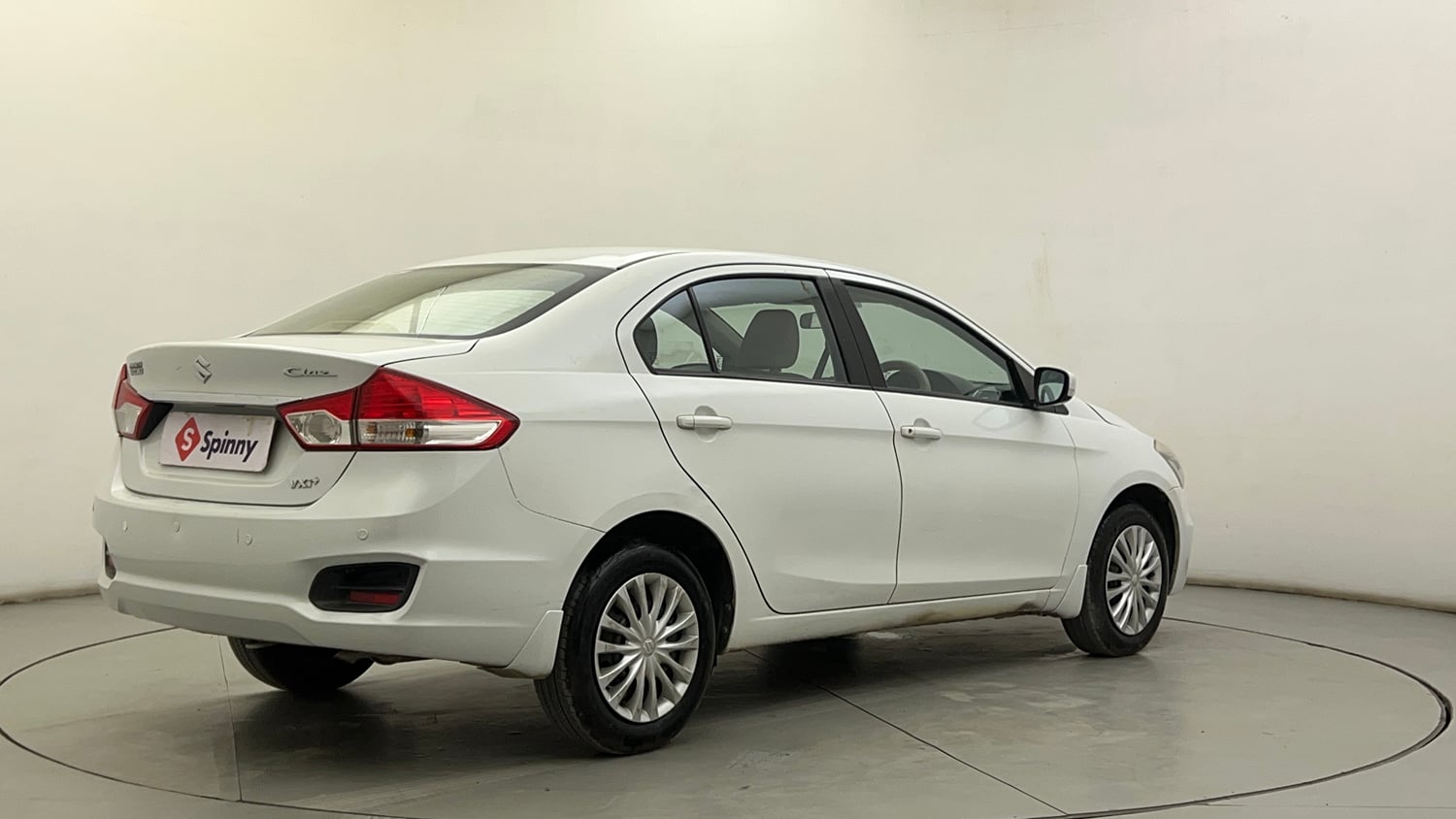 Used 2016 Maruti Suzuki Ciaz VXi+ Petrol Manual exterior RIGHT REAR CORNER VIEW