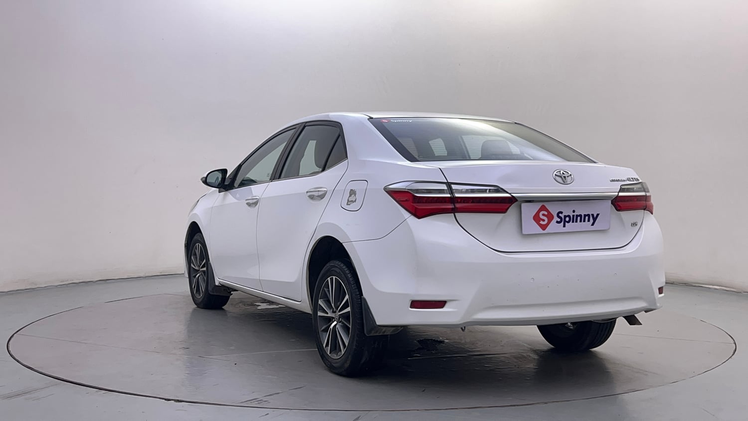 Used 2018 Toyota Corolla Altis VL CVT Petrol Petrol Automatic exterior LEFT REAR CORNER VIEW