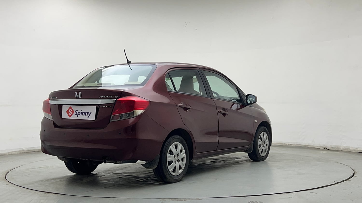 Used 2014 Honda Amaze 1.2 S i-VTEC Petrol Manual exterior RIGHT REAR CORNER VIEW