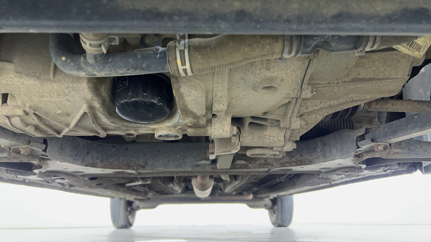 Used 2022 Renault Triber Limited Edition AMT Petrol Automatic extra FRONT LEFT UNDERBODY VIEW
