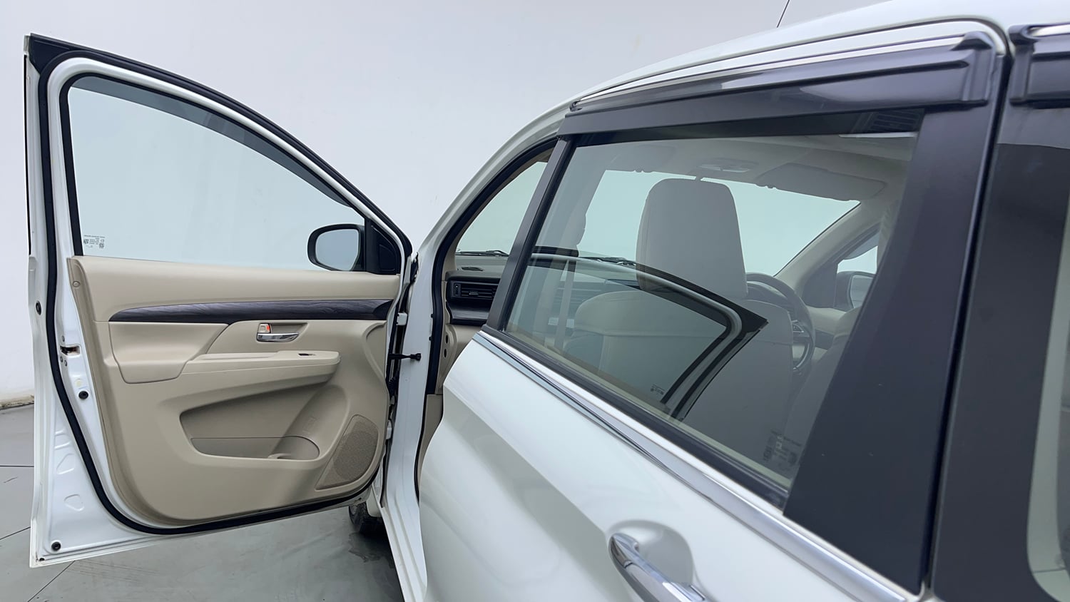 Used 2023 Maruti Suzuki Ertiga ZXi Plus AT Petrol Automatic interior LEFT FRONT DOOR OPEN VIEW