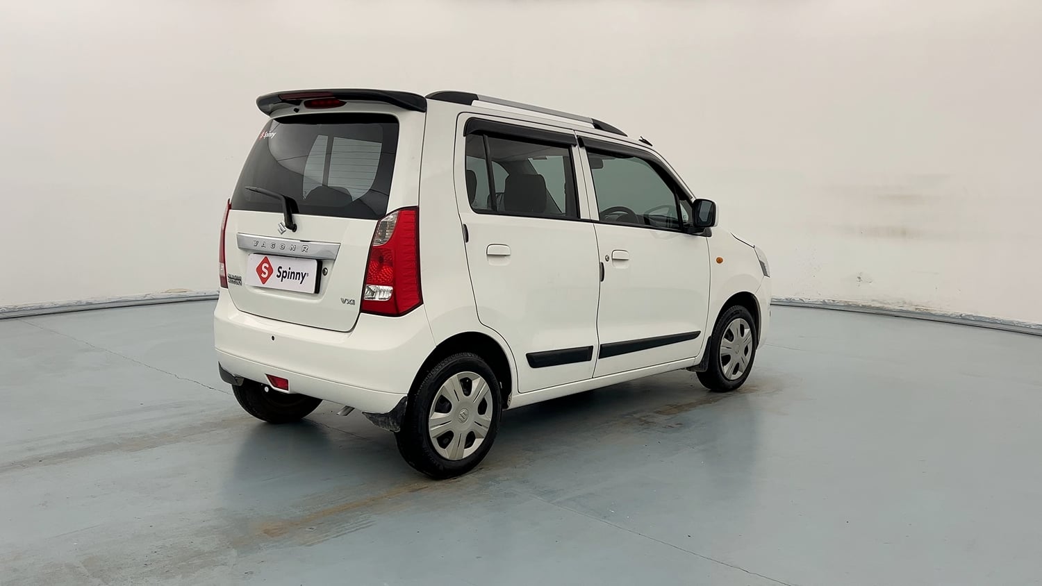 Used 2016 Maruti Suzuki Wagon R VXI Petrol Manual exterior RIGHT REAR CORNER VIEW