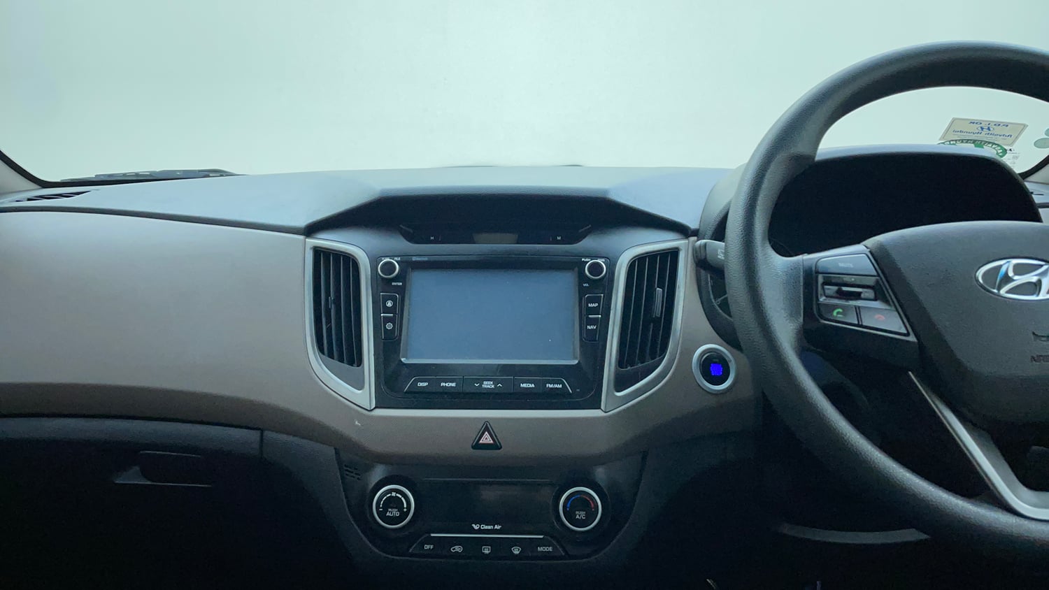 Used 2016 Hyundai Creta 1.6 SX Plus Petrol Petrol Manual interior MUSIC SYSTEM & AC CONTROL VIEW