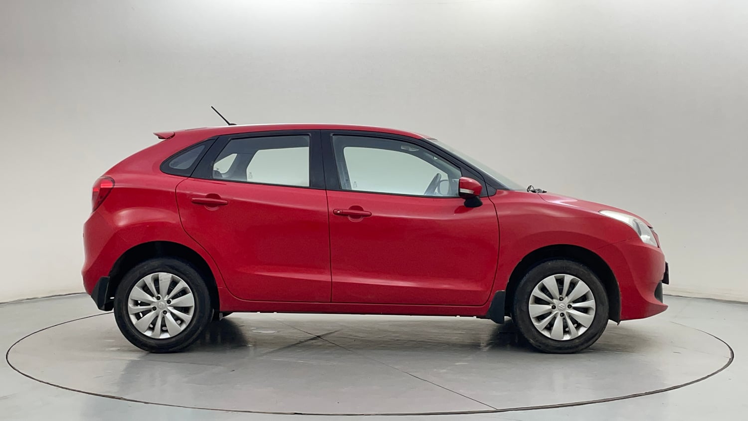 Used 2017 Maruti Suzuki Baleno Delta 1.2 Petrol Manual exterior RIGHT SIDE VIEW