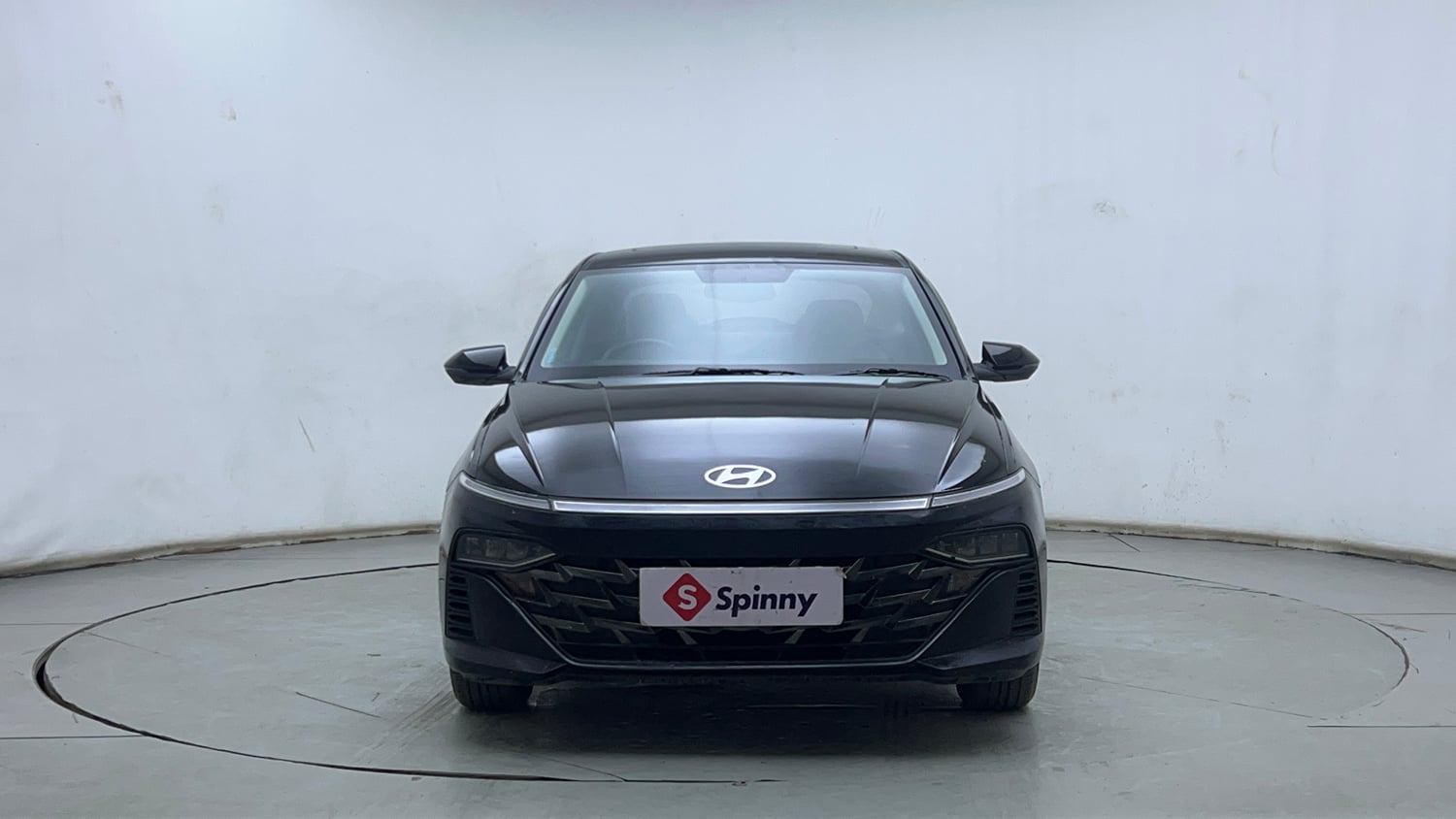 Used 2023 Hyundai Verna SX (O)1.5 MPi Petrol Manual exterior FRONT VIEW
