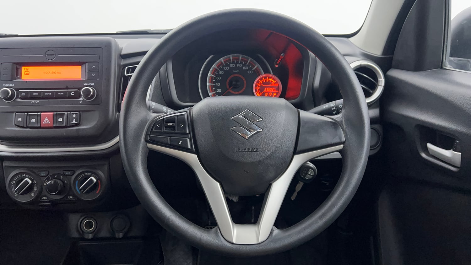 Used 2022 Maruti Suzuki Celerio ZXi Petrol Manual interior STEERING VIEW