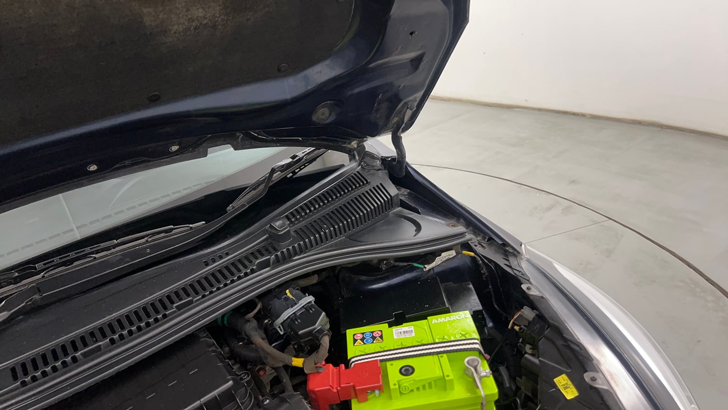 Used 2023 Tata Tigor XZ Plus CNG Cng Manual engine ENGINE LEFT SIDE HINGE & APRON VIEW