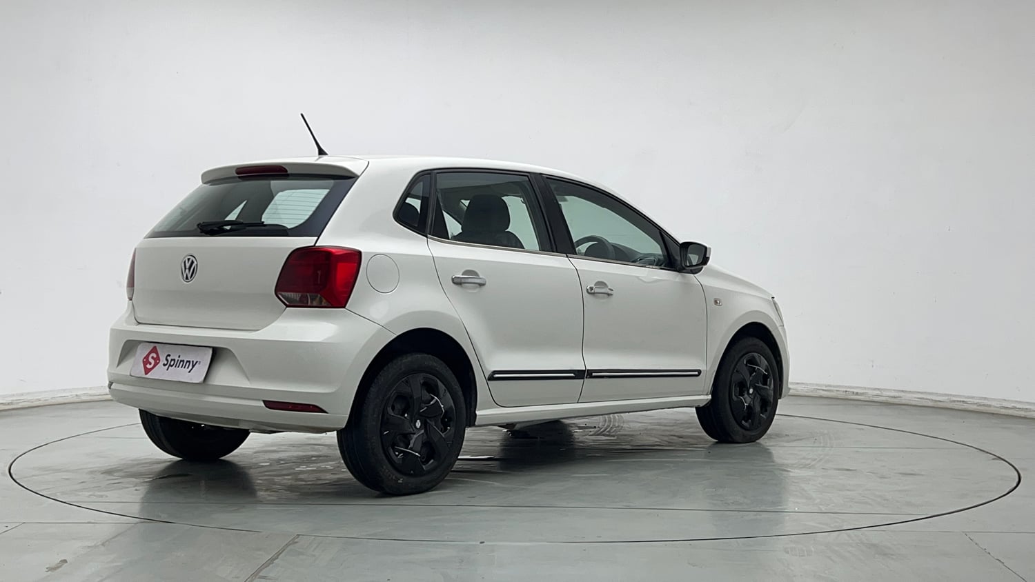Used 2014 Volkswagen Polo Comfortline 1.2L (P) Petrol Manual exterior RIGHT REAR CORNER VIEW