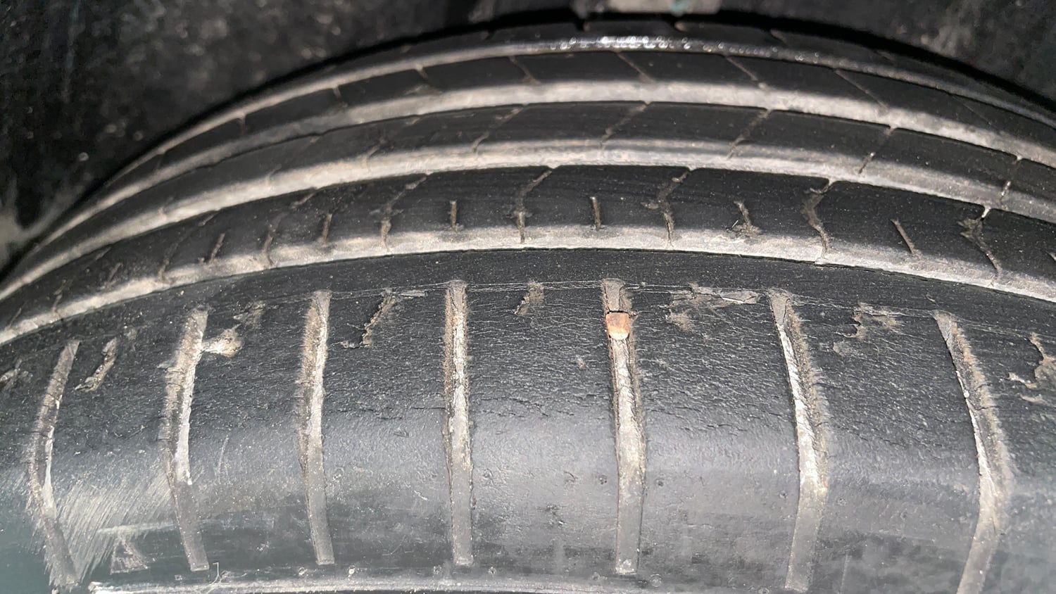 Used 2018 Skoda Rapid Style 1.6 MPI Petrol Manual tyres RIGHT REAR TYRE TREAD VIEW