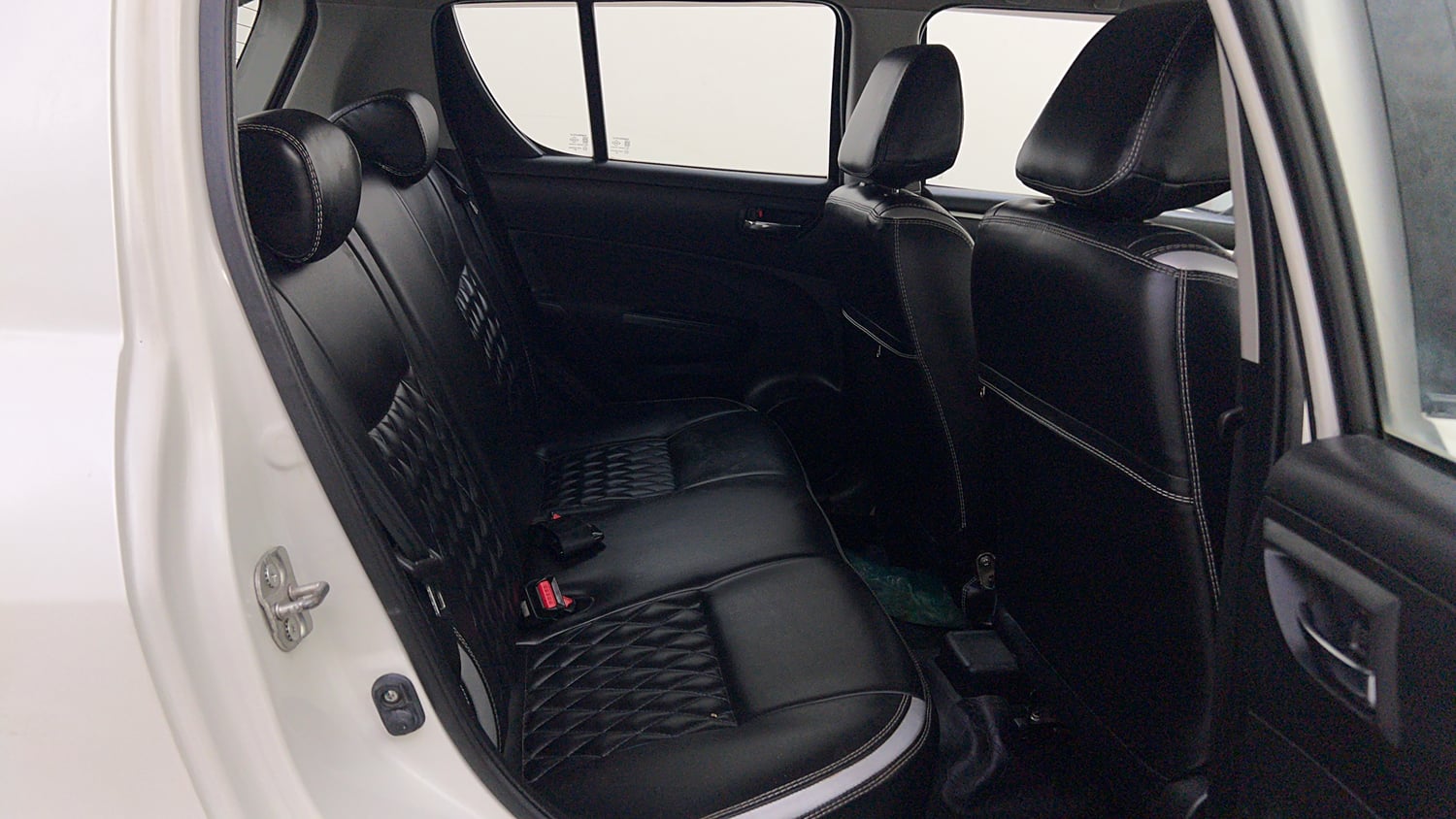 Used 2016 Maruti Suzuki Swift ZXi Petrol Manual interior RIGHT SIDE REAR DOOR CABIN VIEW