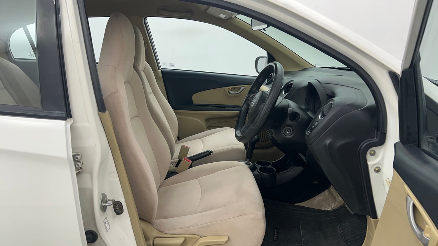Used 2014 Honda Amaze 1.2 VX AT i-VTEC Petrol Automatic interior RIGHT SIDE FRONT DOOR CABIN VIEW