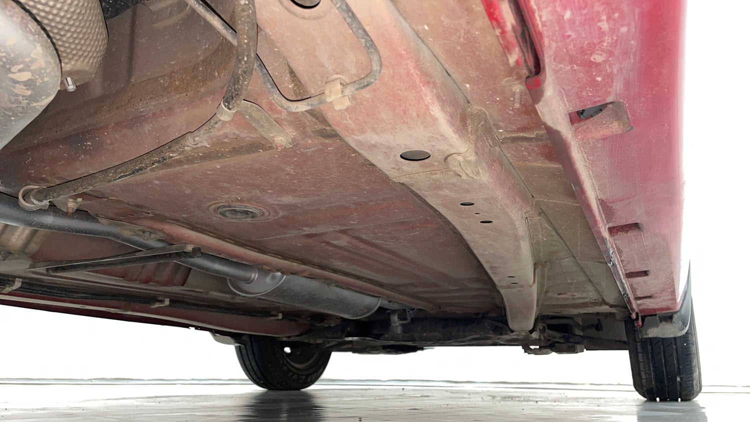Used 2017 Maruti Suzuki Baleno Delta 1.2 Petrol Manual extra REAR RIGHT UNDERBODY VIEW