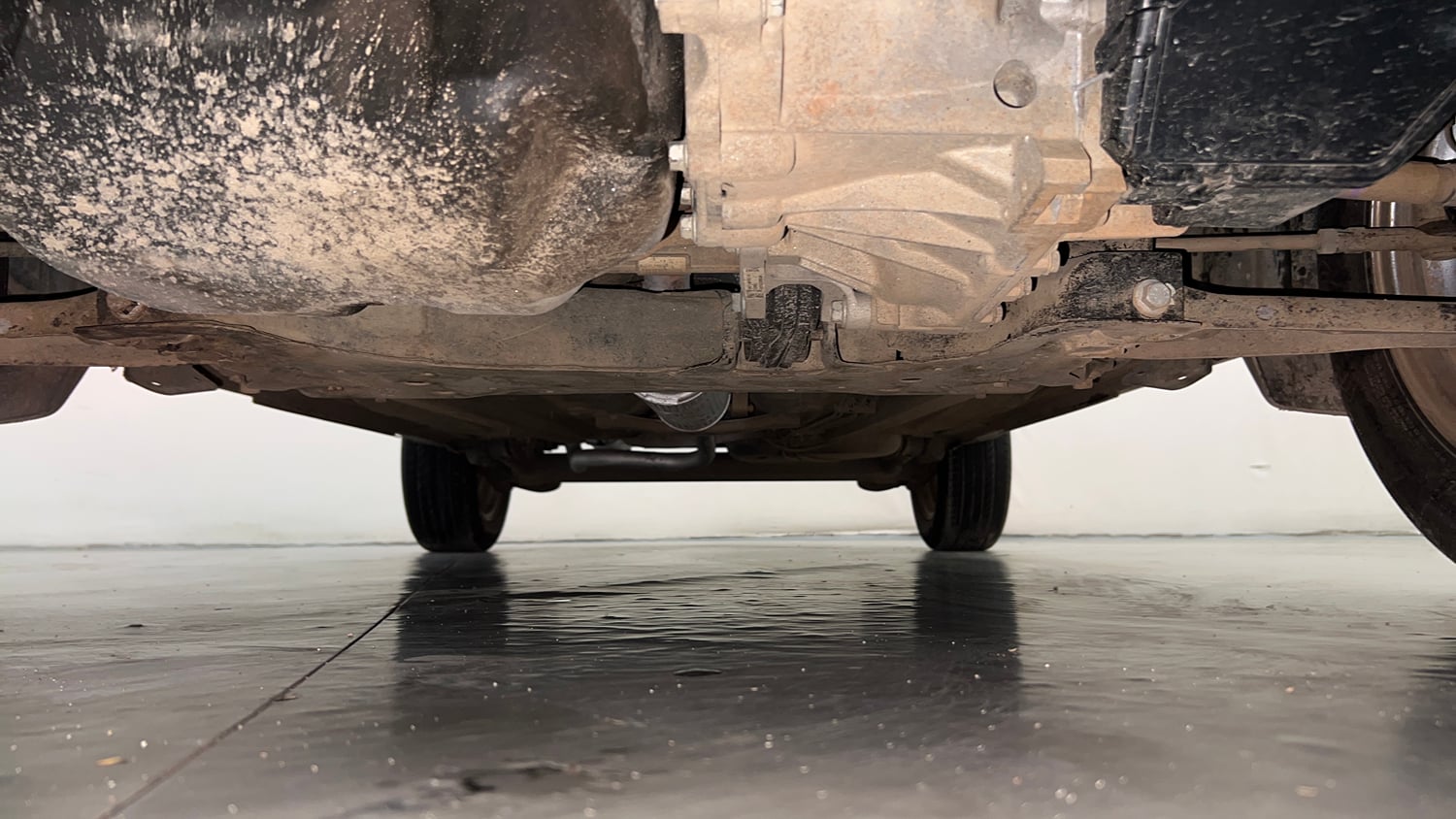 Used 2018 Ford EcoSport Titanium 1.5L Ti-VCT Petrol Manual extra FRONT LEFT UNDERBODY VIEW
