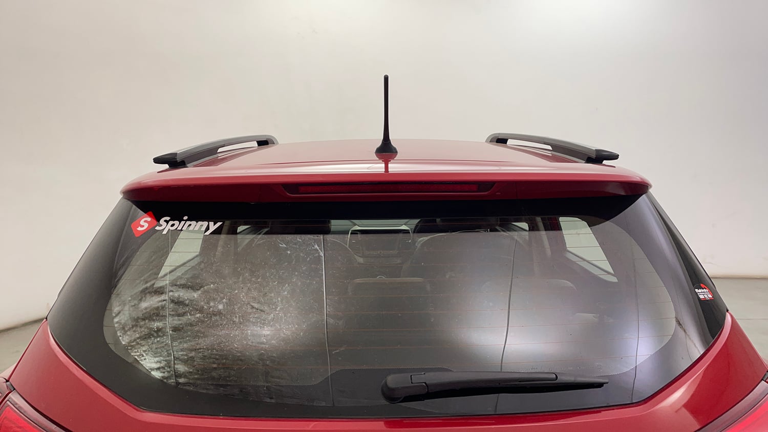 Used 2021 Mahindra XUV 300 W8 1.2 Petrol Petrol Manual exterior BACK WINDSHIELD VIEW