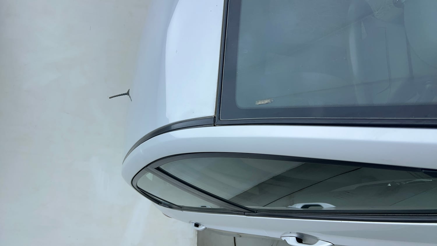Used 2014 Hyundai Xcent S 1.2 Petrol Manual dents MINOR SCRATCH