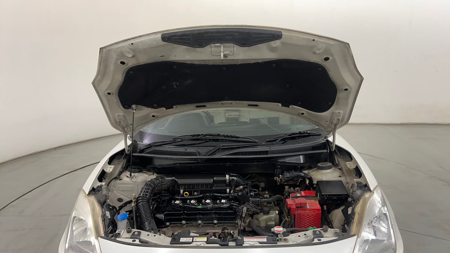 Used 2020 Maruti Suzuki Dzire ZXi AMT Petrol Automatic engine ENGINE & BONNET OPEN FRONT VIEW