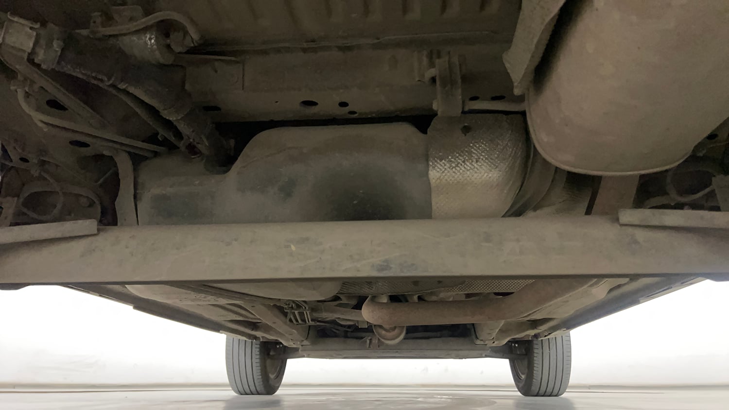 Used 2016 Ford EcoSport Titanium 1.5L Ti-VCT AT Petrol Automatic extra REAR UNDERBODY VIEW (TAKEN FROM REAR)