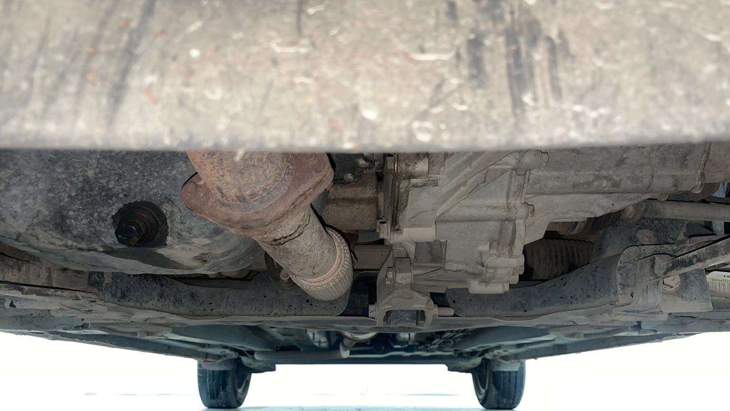 Used 2020 Tata Altroz XT Petrol Petrol Manual extra FRONT LEFT UNDERBODY VIEW