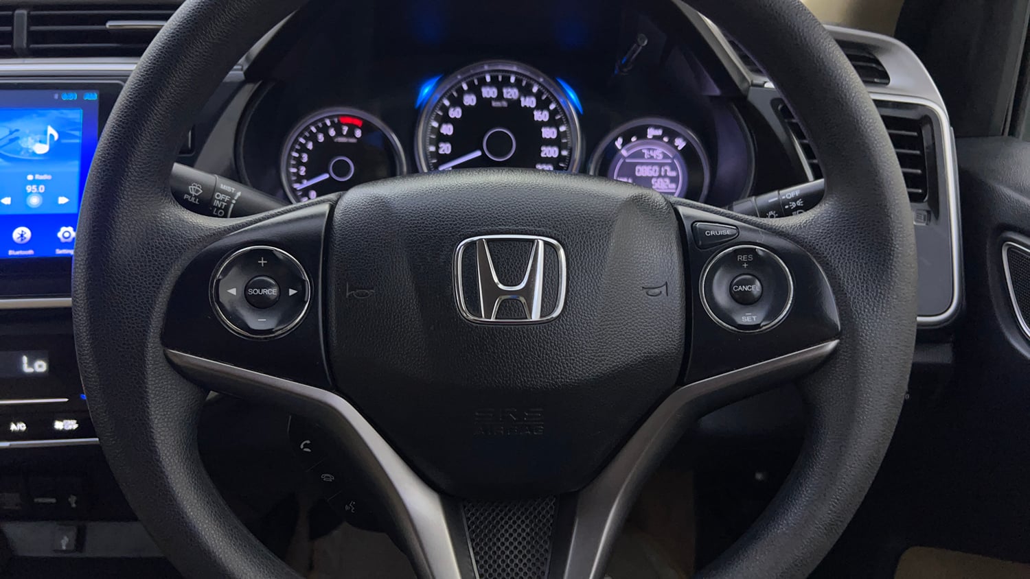 Used 2017 Honda City V Petrol Petrol Manual top_features Airbags