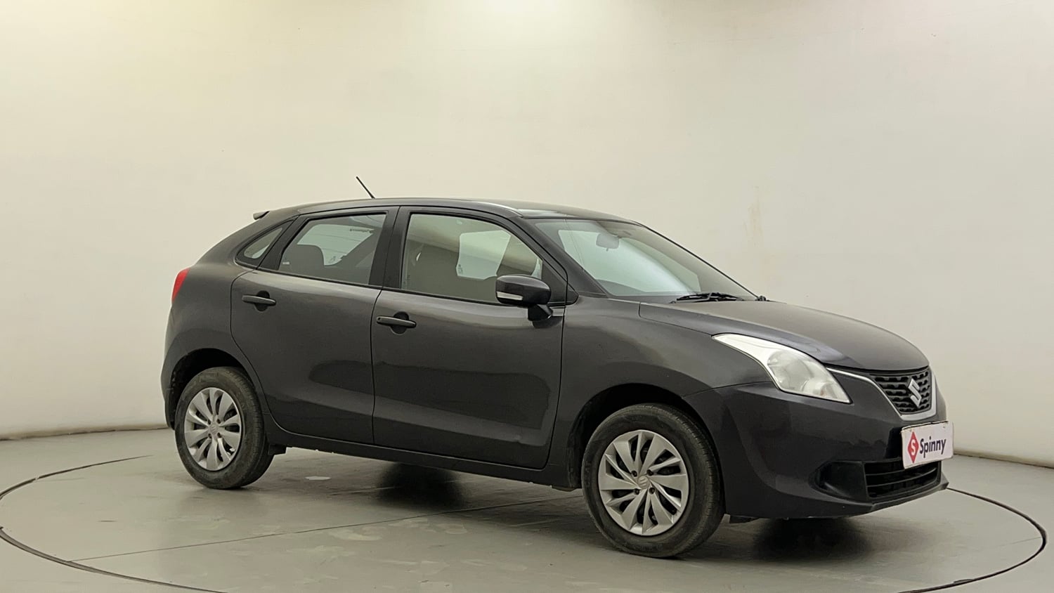 Used 2017 Maruti Suzuki Baleno Delta 1.2 Petrol Manual exterior RIGHT FRONT CORNER VIEW