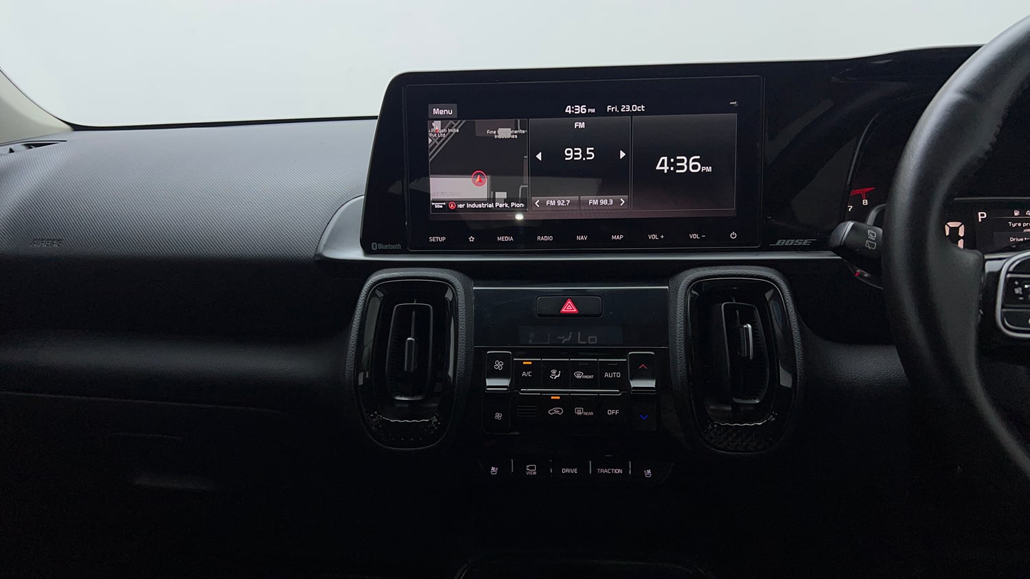 Used 2020 Kia Sonet GTX Plus 1.0 DCT Petrol Automatic interior MUSIC SYSTEM & AC CONTROL VIEW