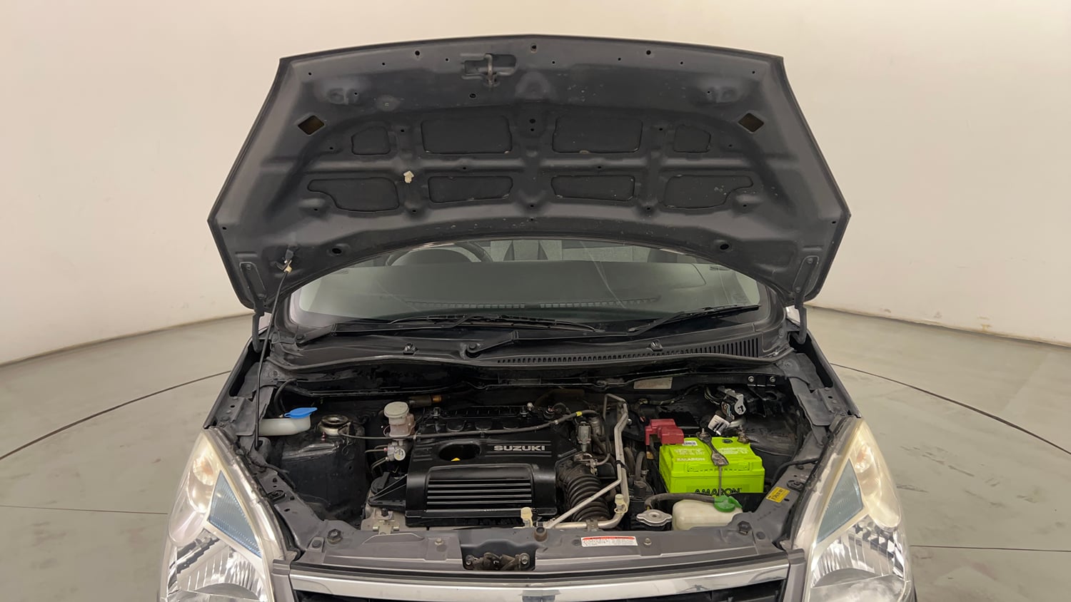 Used 2014 Maruti Suzuki Wagon R VXI Petrol Manual engine ENGINE & BONNET OPEN FRONT VIEW