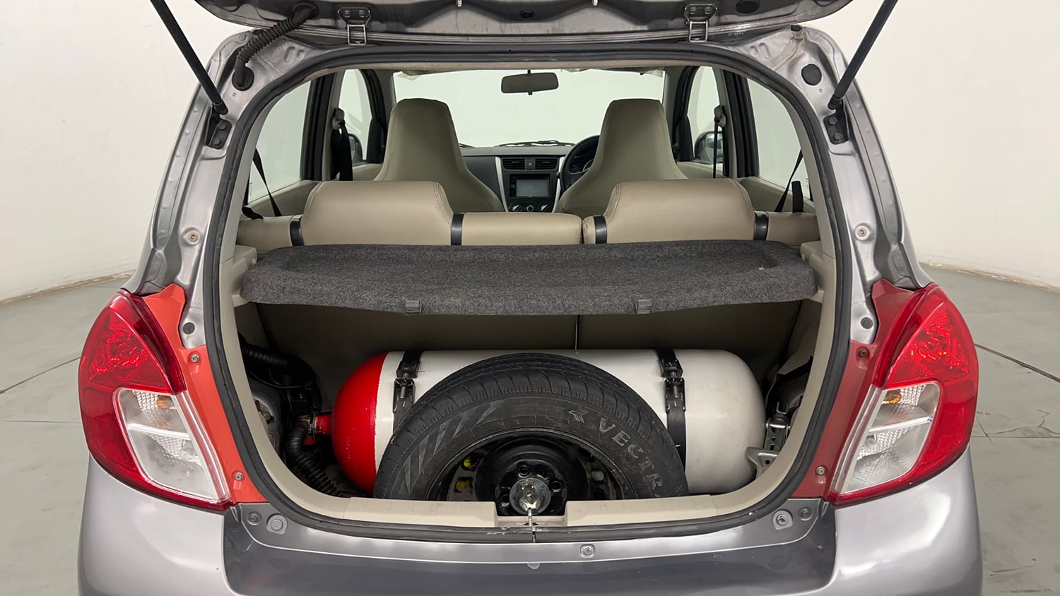 Used 2018 Maruti Suzuki Celerio VXi (O) CNG Cng Manual interior DICKY INSIDE VIEW