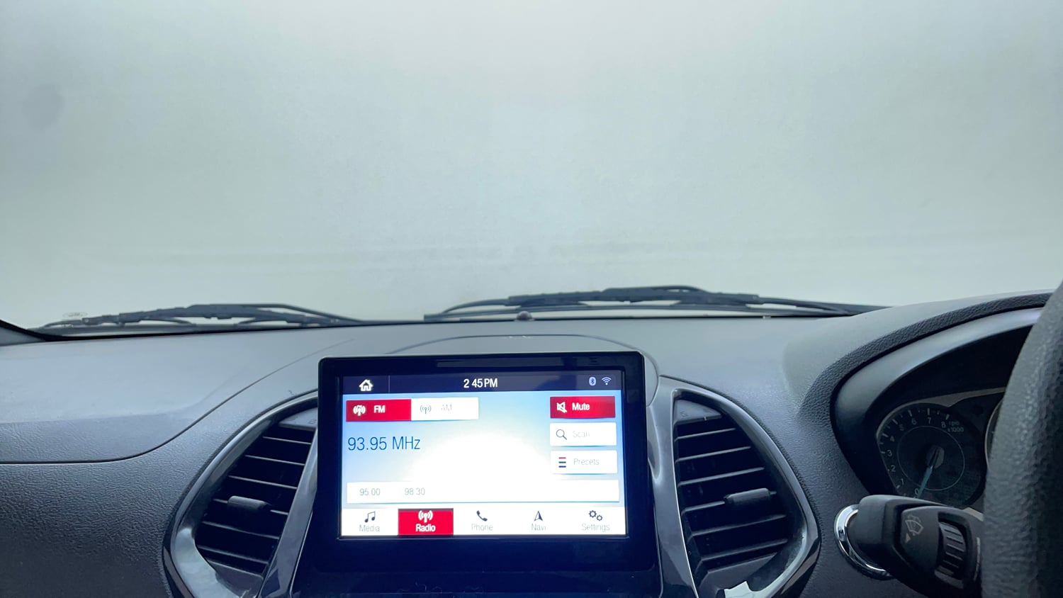 Used 2021 Ford Freestyle Titanium Plus 1.2 Ti-VCT Petrol Manual top_features Touch screen infotainment system