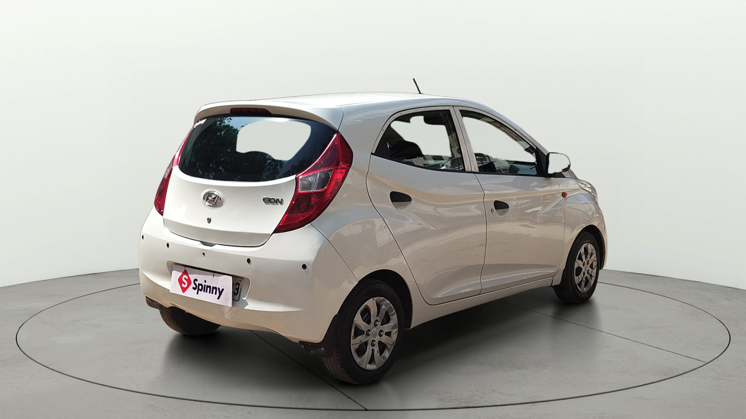 Used 2018 Hyundai Eon Magna + Petrol Manual exterior RIGHT REAR CORNER VIEW