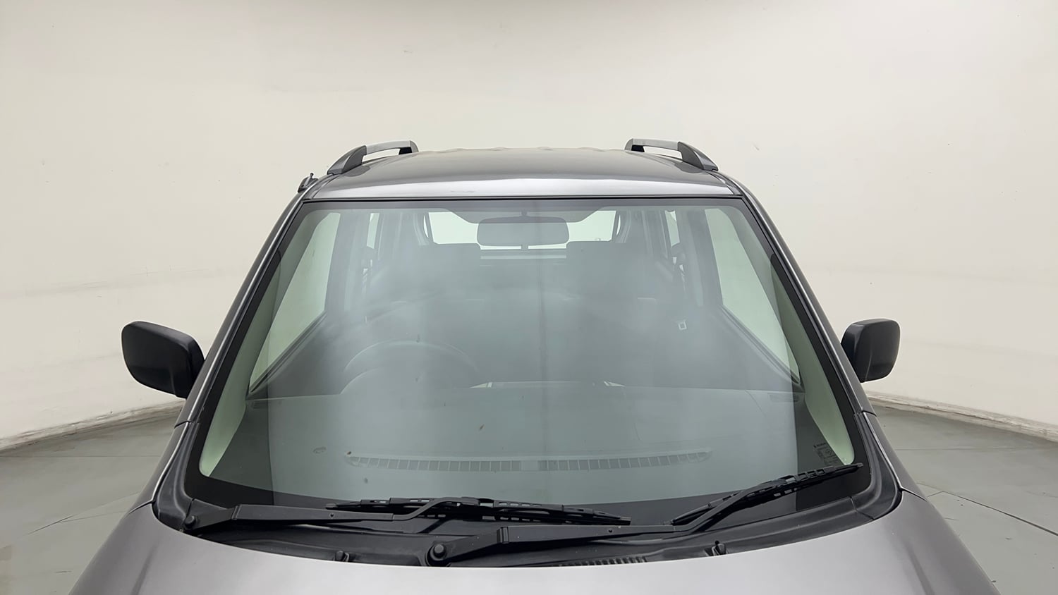 Used 2015 Maruti Suzuki Wagon R LXI CNG Cng Manual exterior FRONT WINDSHIELD VIEW
