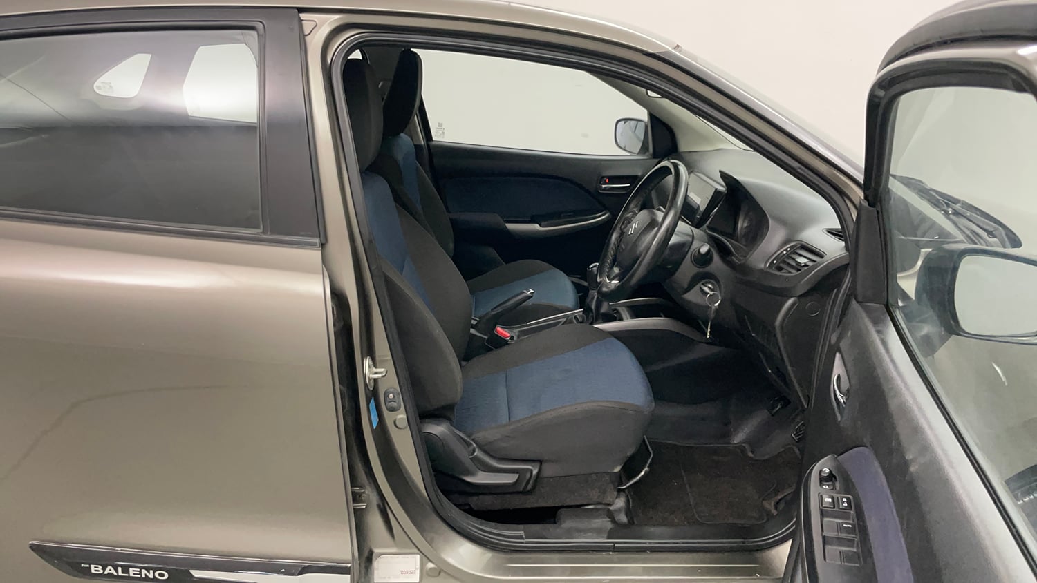Used 2019 Maruti Suzuki Baleno Delta Petrol Manual interior RIGHT SIDE FRONT DOOR CABIN VIEW