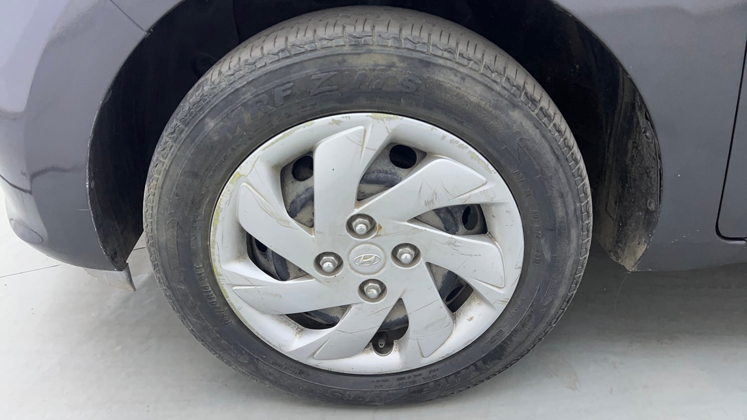 Used 2020 Hyundai Santro Sportz AMT Petrol Automatic tyres LEFT FRONT TYRE RIM VIEW