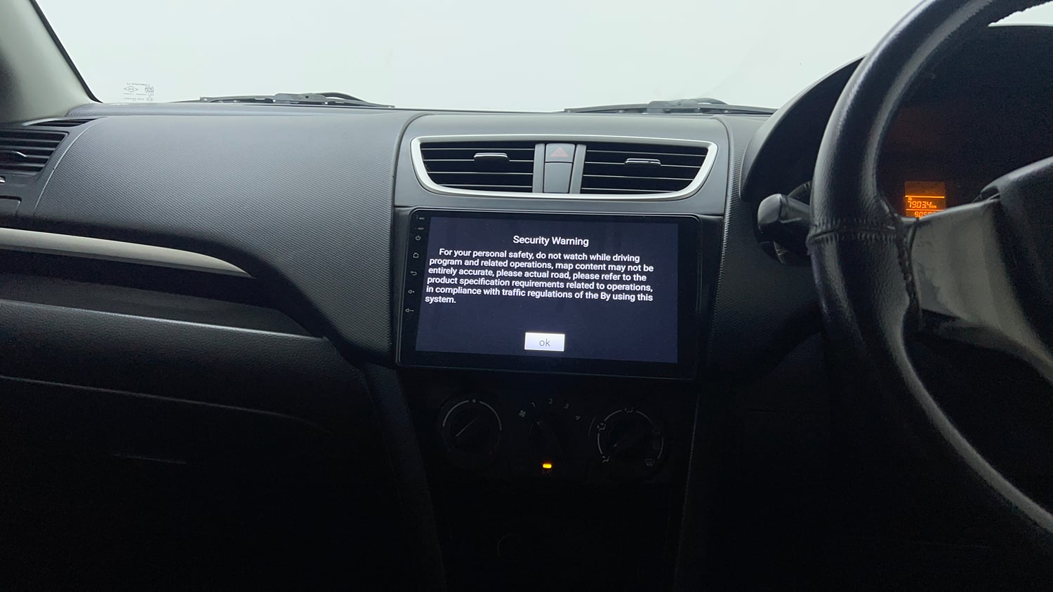 Used 2013 Maruti Suzuki Swift VXI CNG (Outside Fitted) Cng Manual interior MUSIC SYSTEM & AC CONTROL VIEW