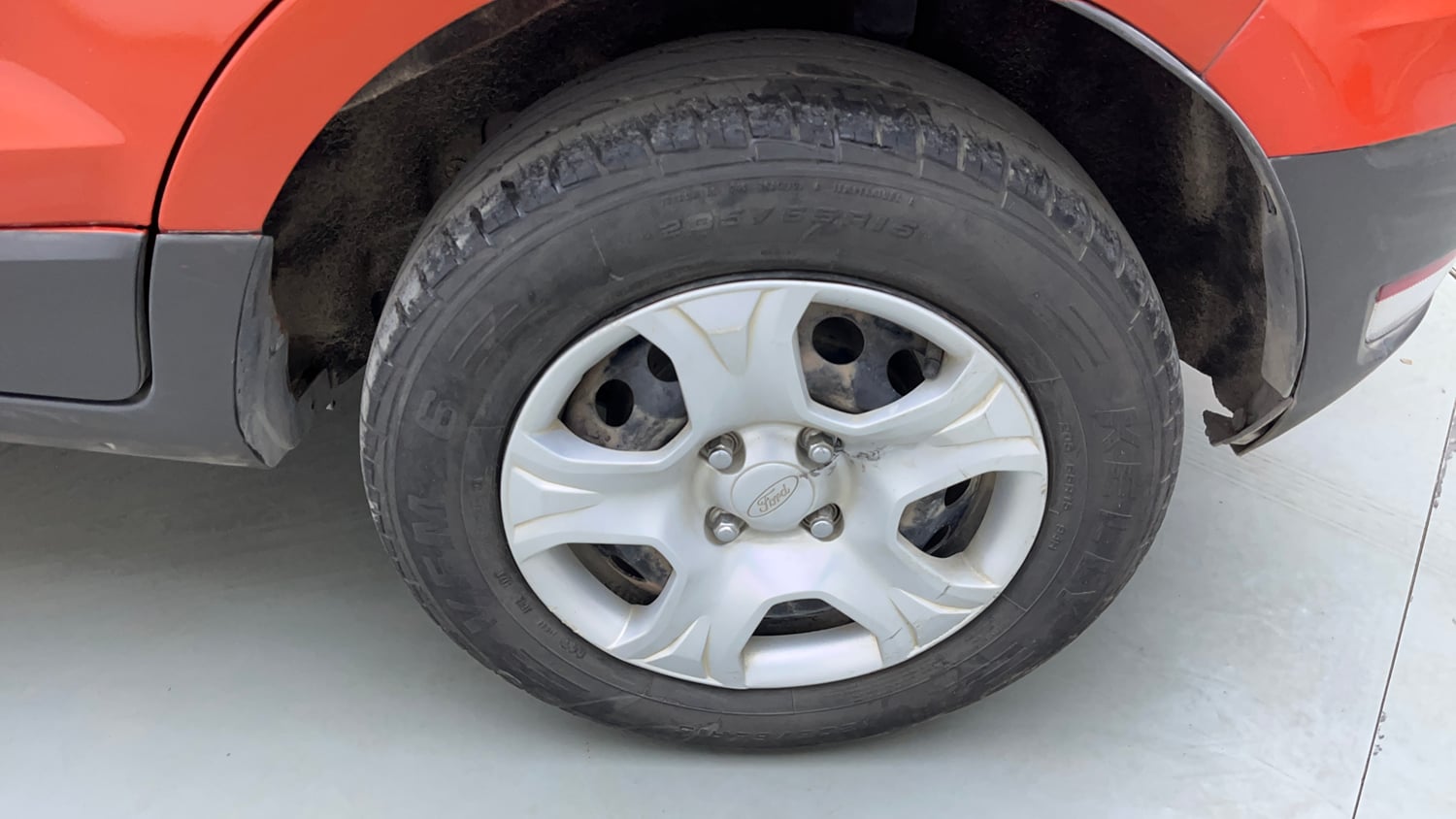 Used 2017 Ford EcoSport Trend+ 1.5L TDCi Diesel Manual tyres LEFT REAR TYRE RIM VIEW