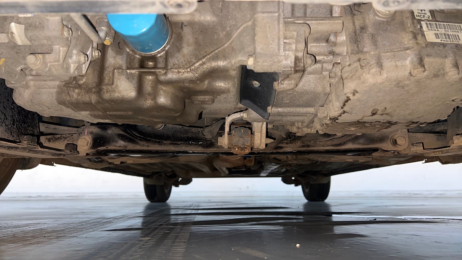 Used 2023 Honda Amaze VX 1.2 Petrol CVT Petrol Automatic extra FRONT LEFT UNDERBODY VIEW